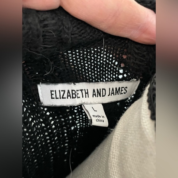 Elizabeth and James Black Turtleneck Sweater size large - Picture 2 of 5